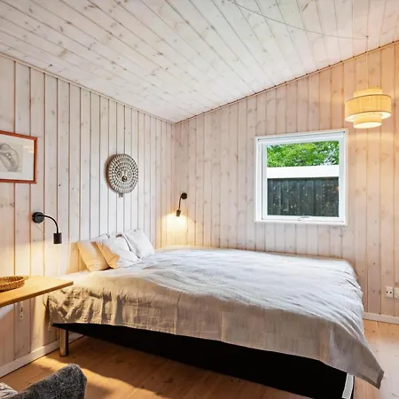 Njoy Your In A Charming And Well-maintained Near The Child-friendly Begtrup Vig Surrounded By Nature And Tranquillity Knebel