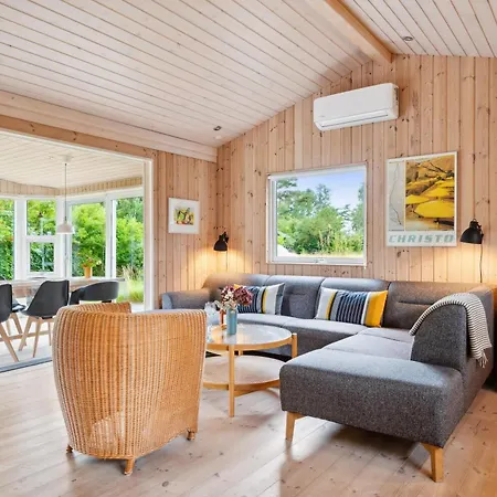 Сasa de vacaciones Njoy Your In A Charming And Well-maintained Near The Child-friendly Begtrup Vig Surrounded By Nature And Tranquillity